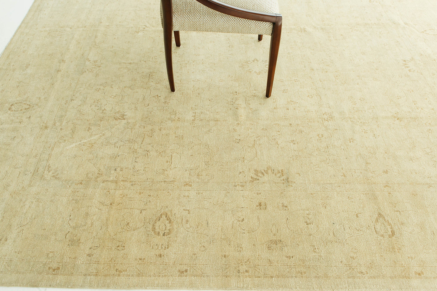 Vintage Style Hajijalili Revival Rapture Collection Rug