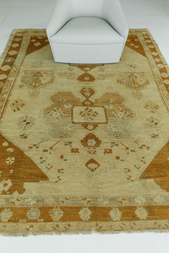 Vintage Turkish Anatolian Rug