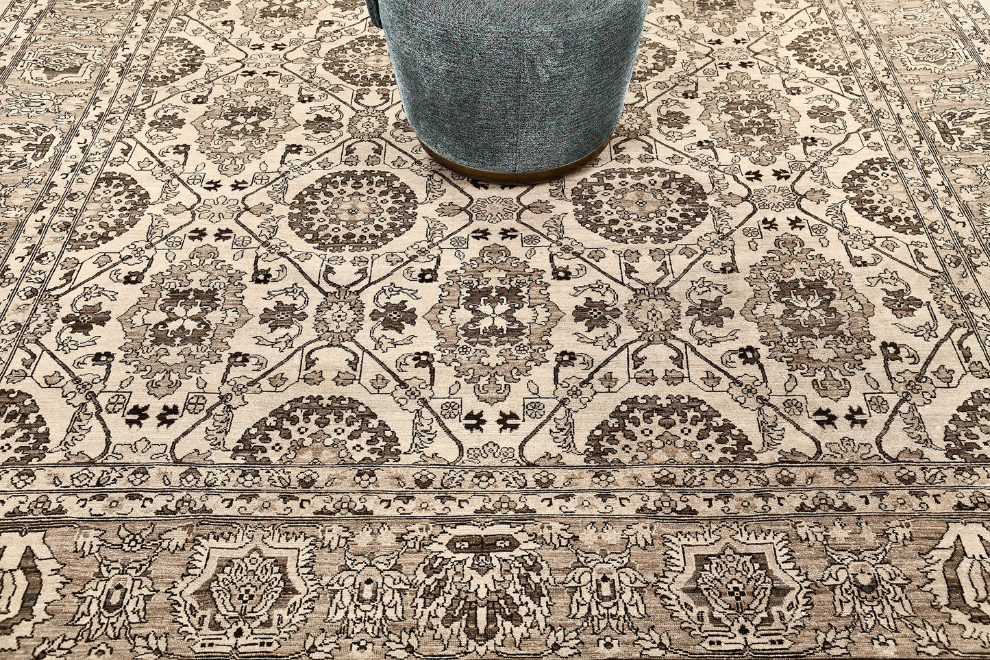 Vintage Style Mahal Design Rug D5137