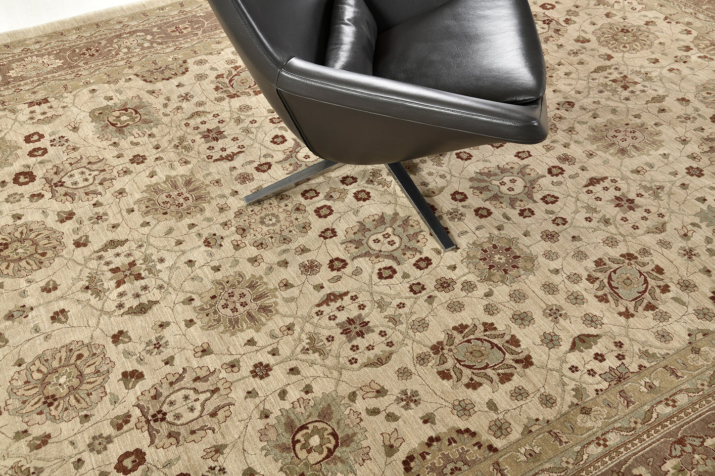 Tabriz Hadji Jalili Style Rug D5014 Fable
