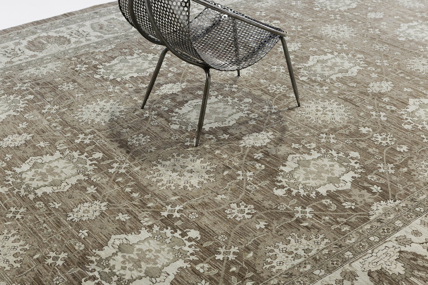 Vintage Style Mahal Revival Rug