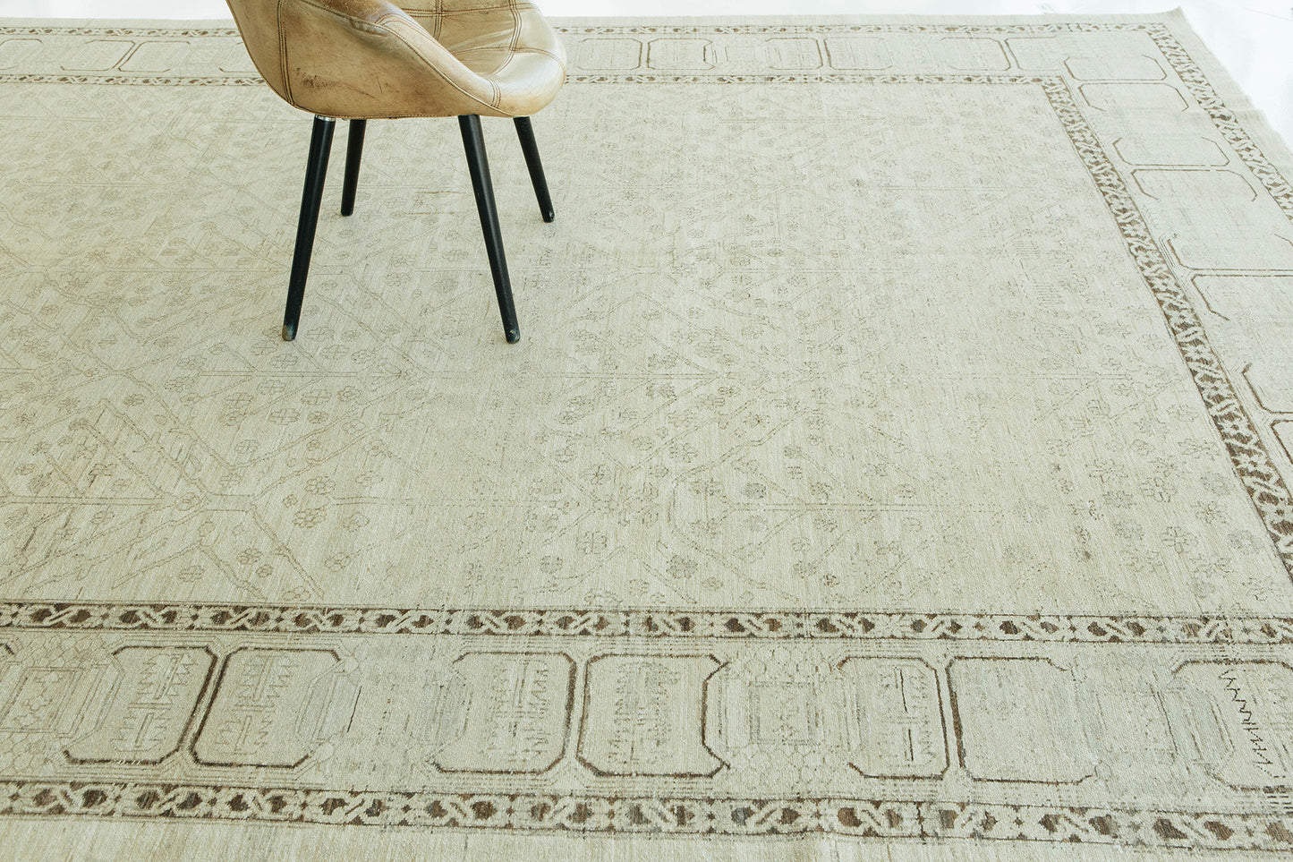 Vintage Style Mahal Revival Rug