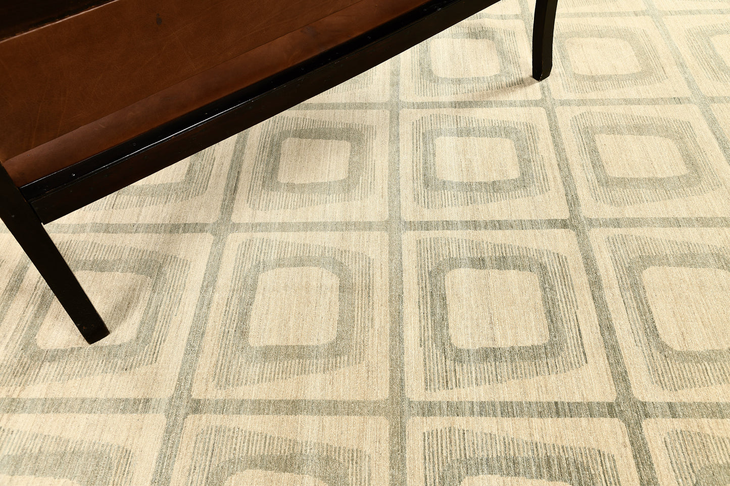 Vintage Style Rapture Collection Transitional Design Rug