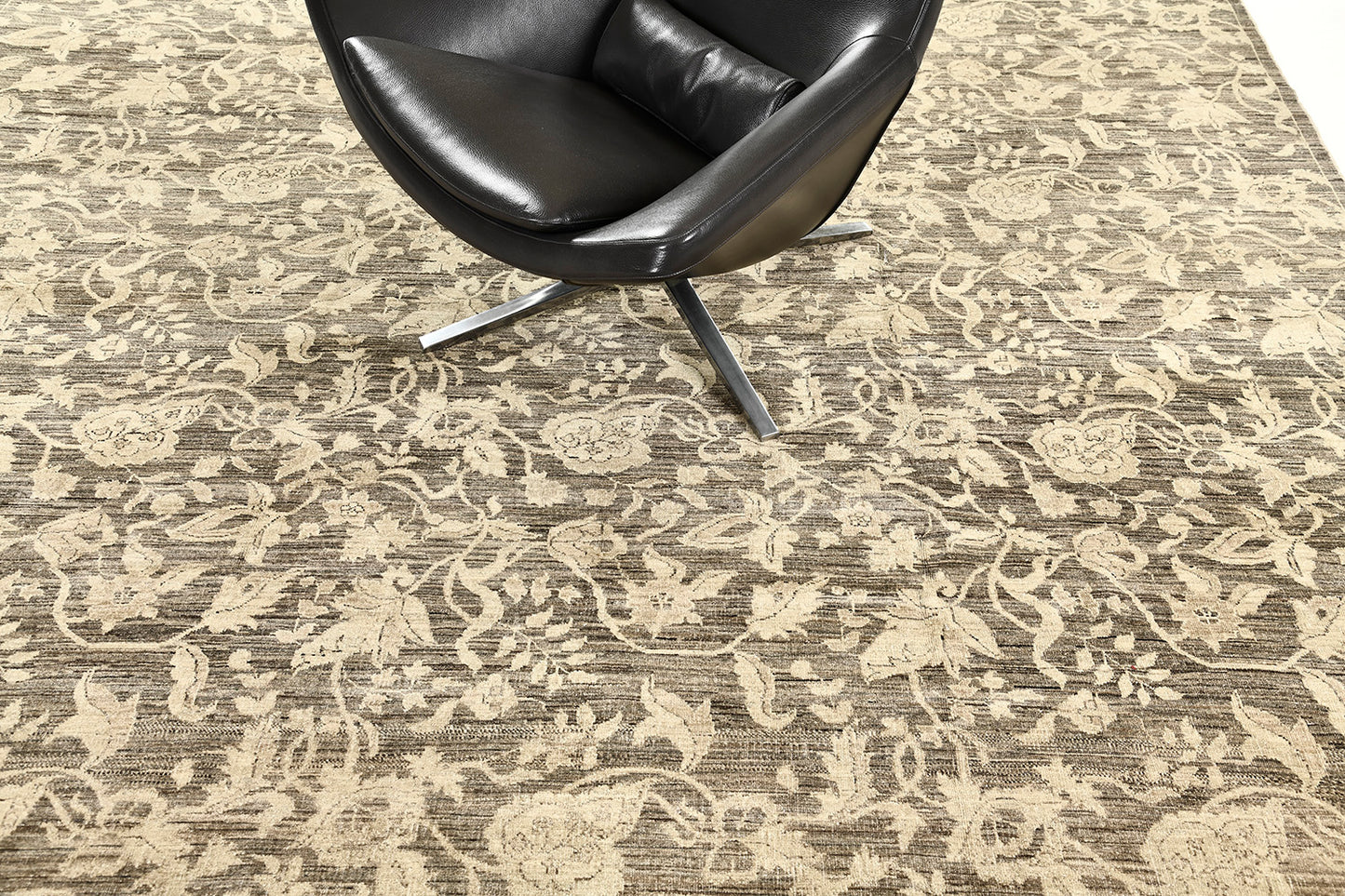 Vintage Style Transitional Design Rug
