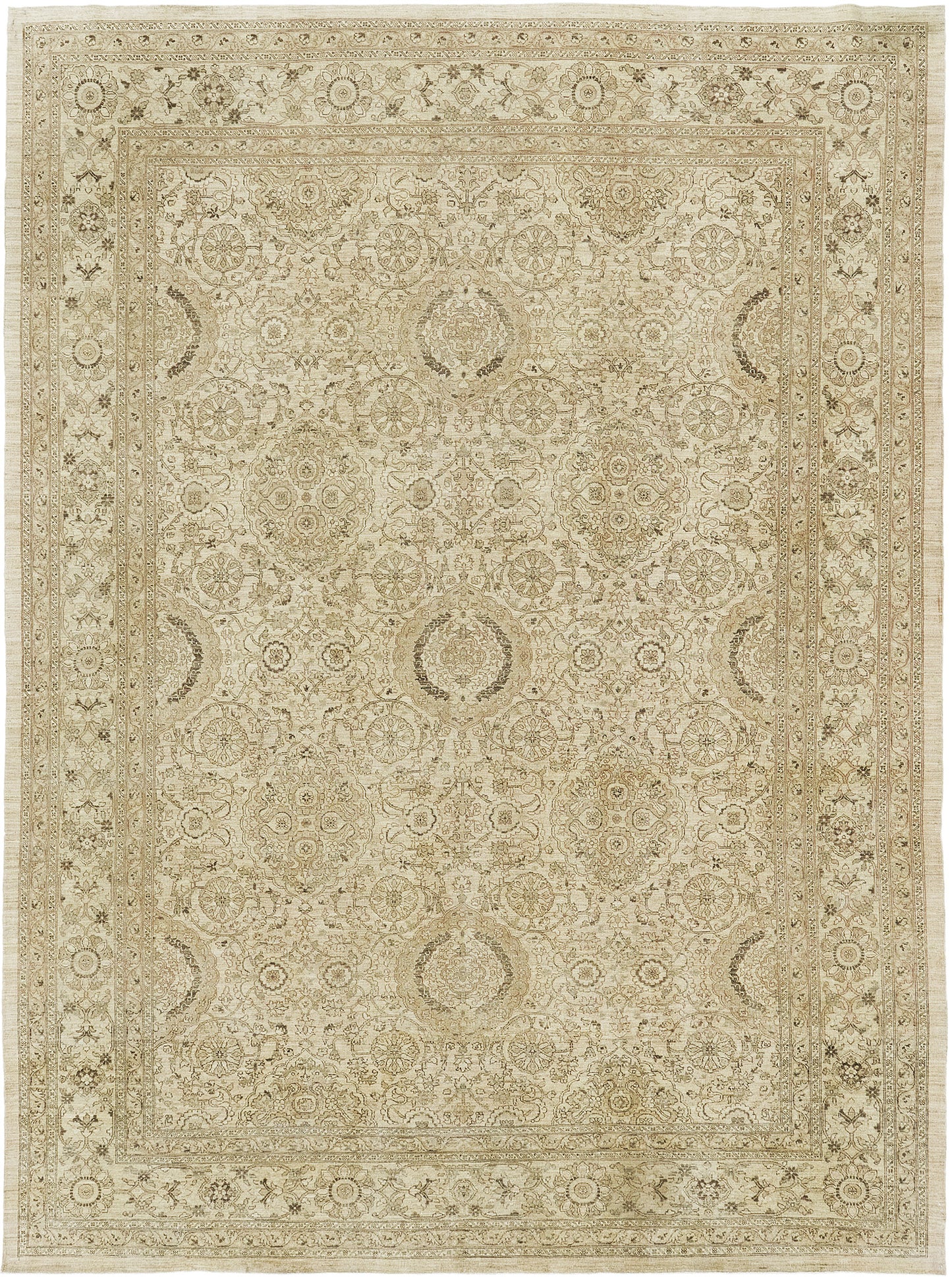 Vintage Style Mahal Reproduction Revival Collection D5137