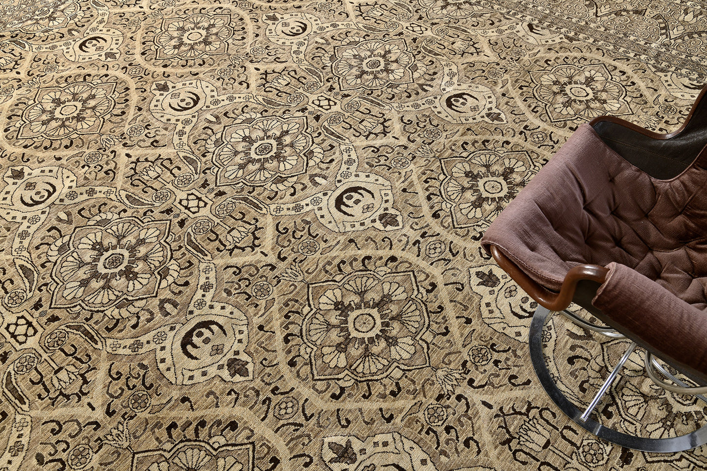 Vintage Style Agra Revival Rug