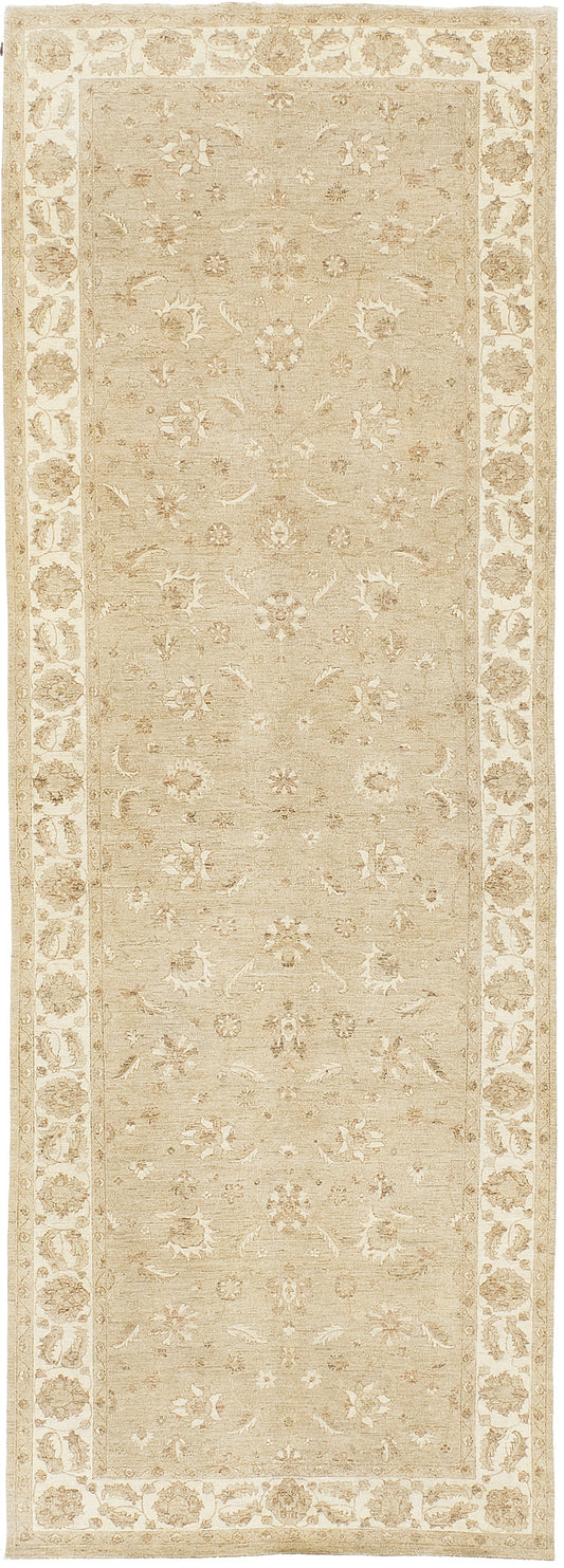Vintage Style Sultanabad Design Rug