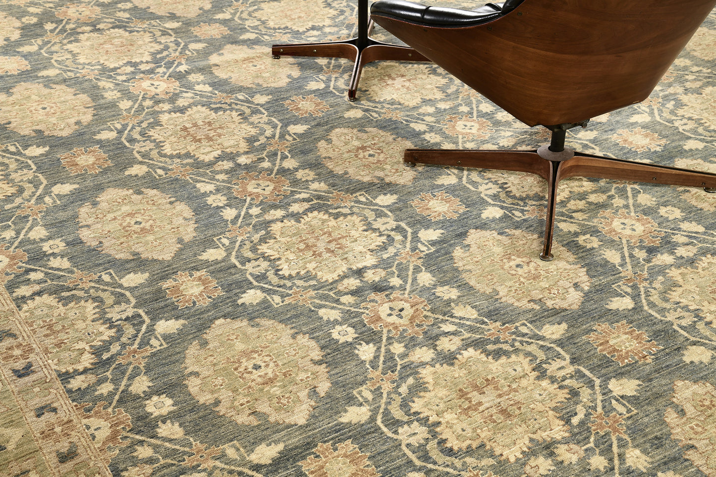 Natural Dye Tabriz Revival Rug D5137 Bliss
