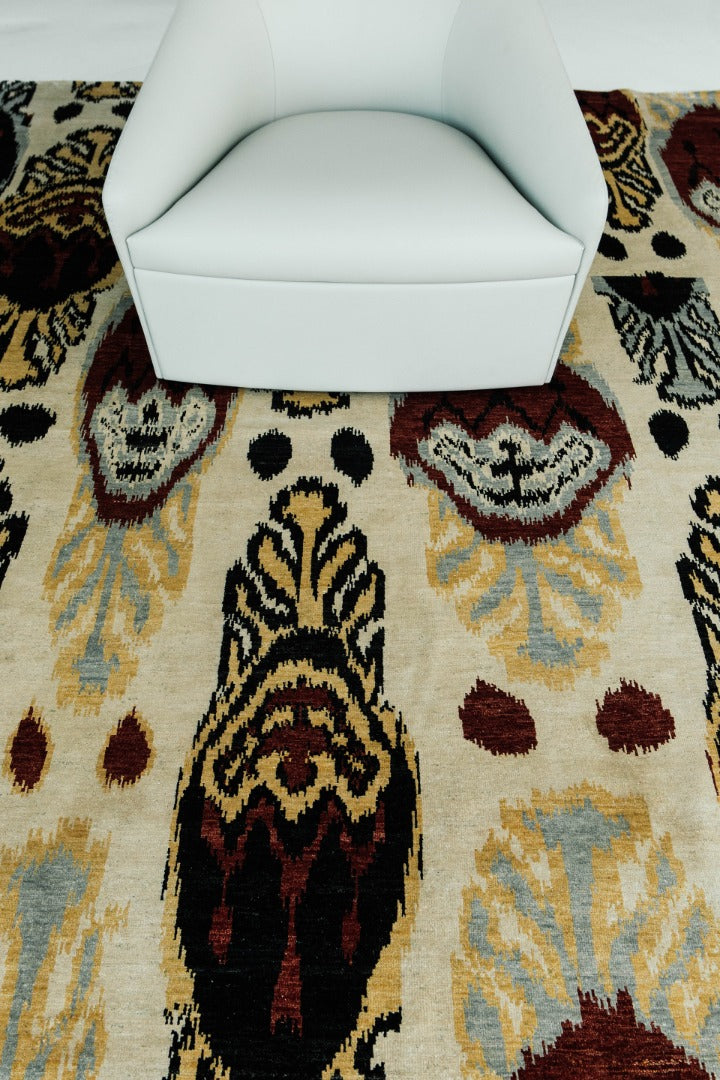 Ikat Design Rug Zatuni