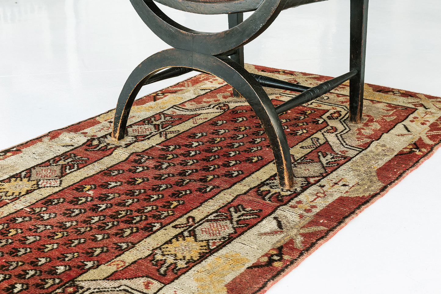 Vintage Turkish Anatolian Rug