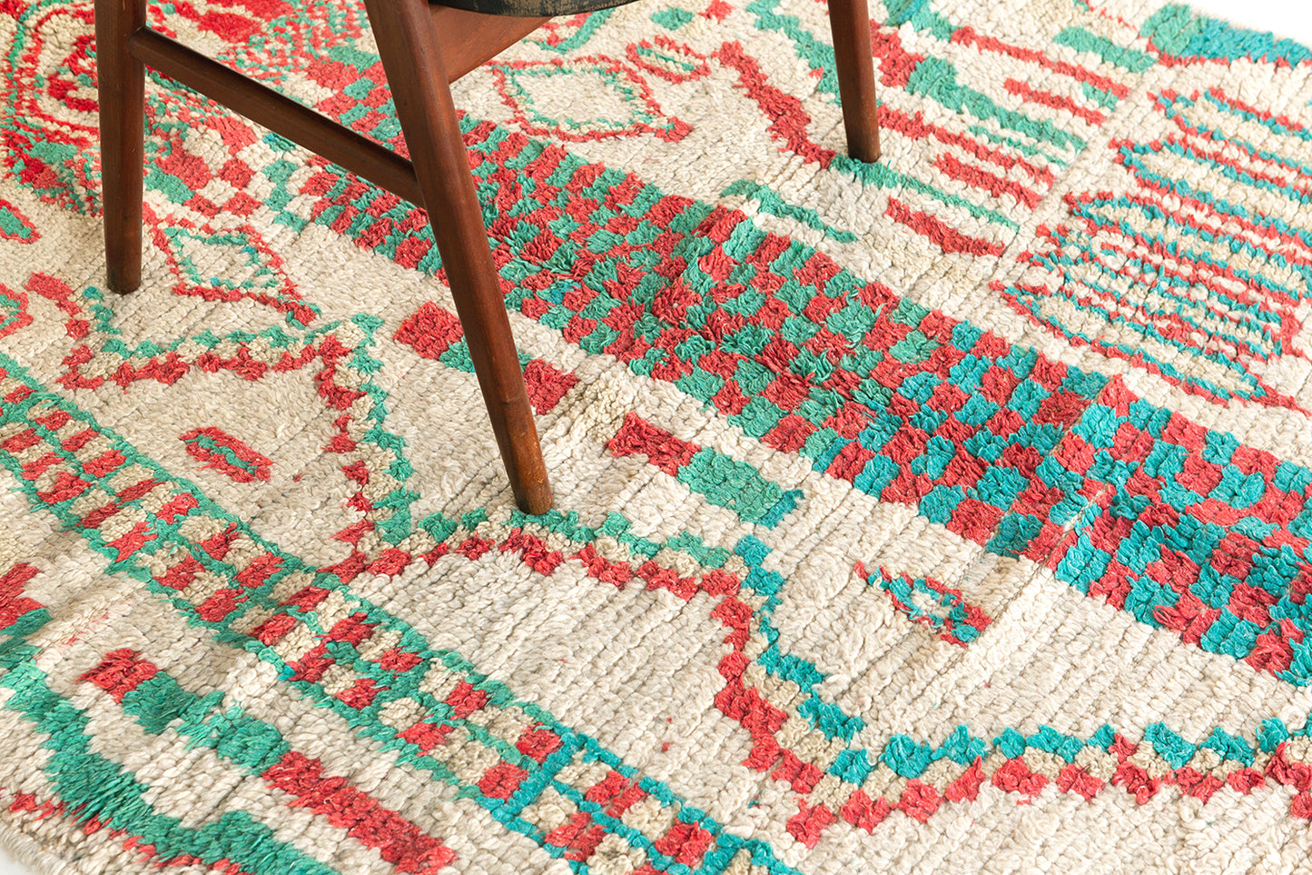 Modern Rug Image 13599 Vintage Moroccan Rug Azilal Tribe Atlas Collection