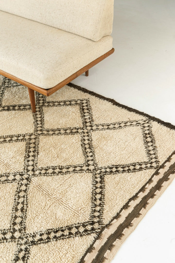 Modern Rug Image 13250 Vintage Moroccan Beni Ourain Tribe Rug