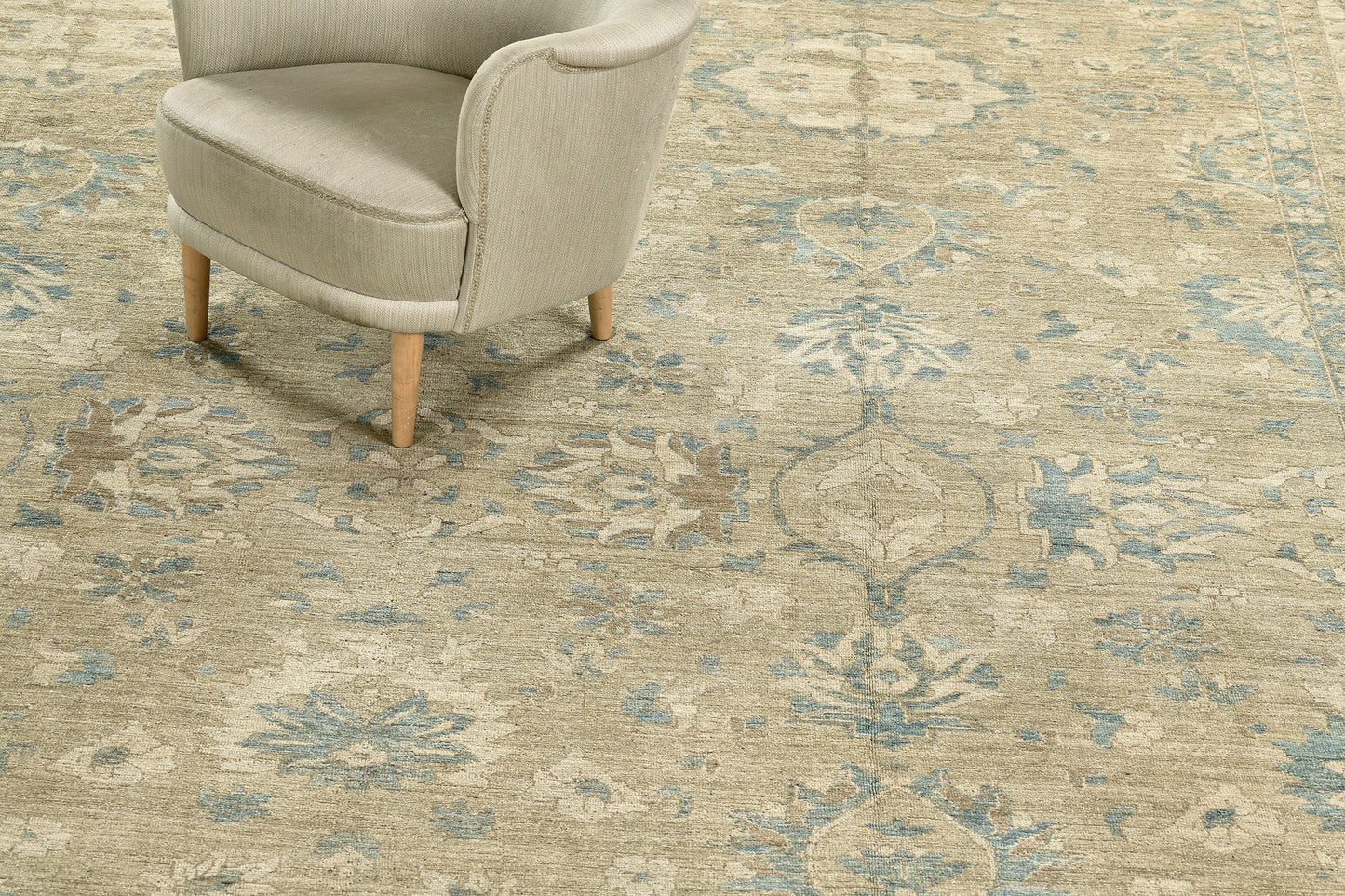 Vintage Style Sultanabad Revival Rug