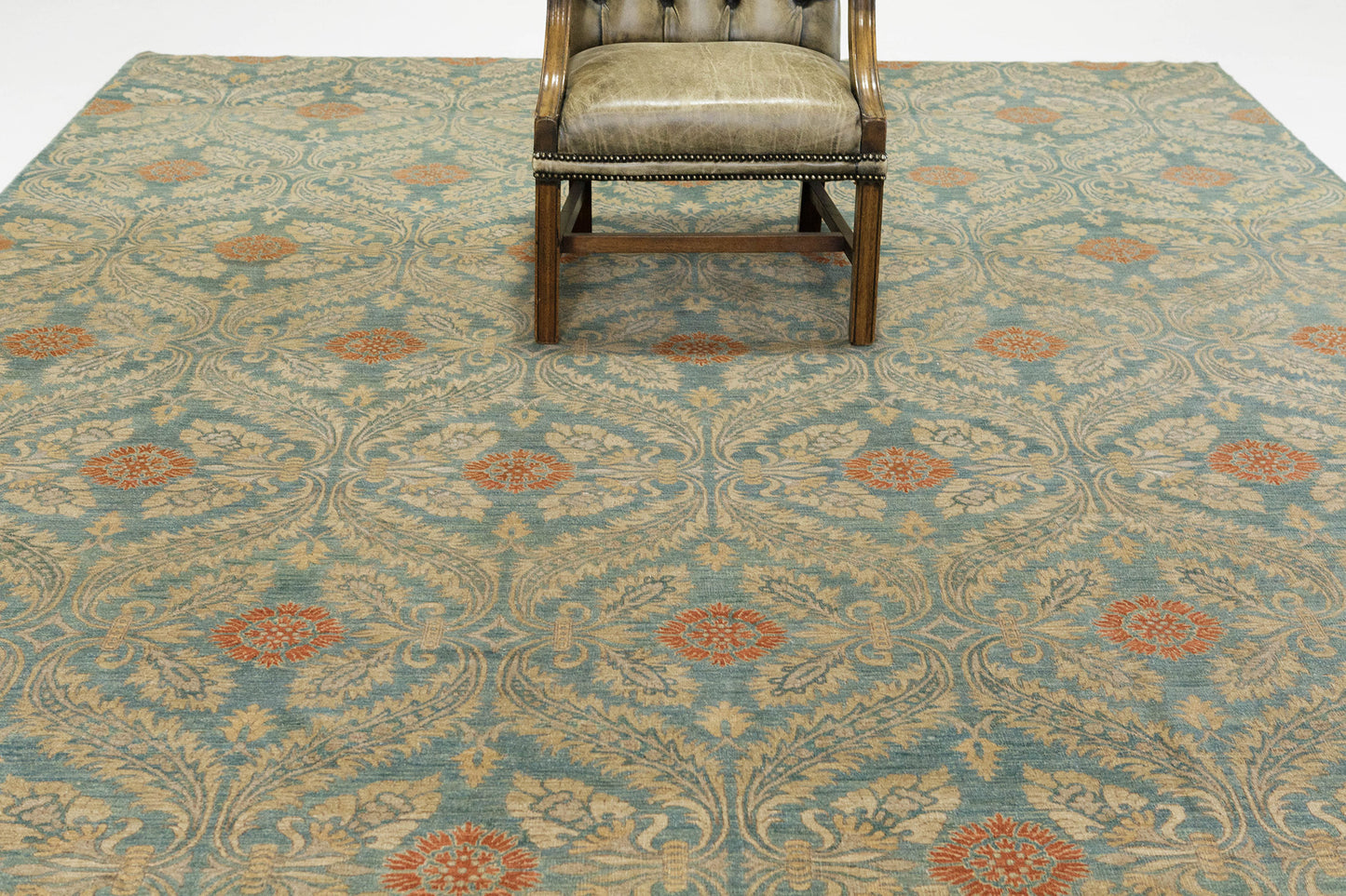 Natural Dye Transitional Rug Design Fable Collection