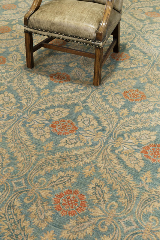 Natural Dye Transitional Rug Design Fable Collection