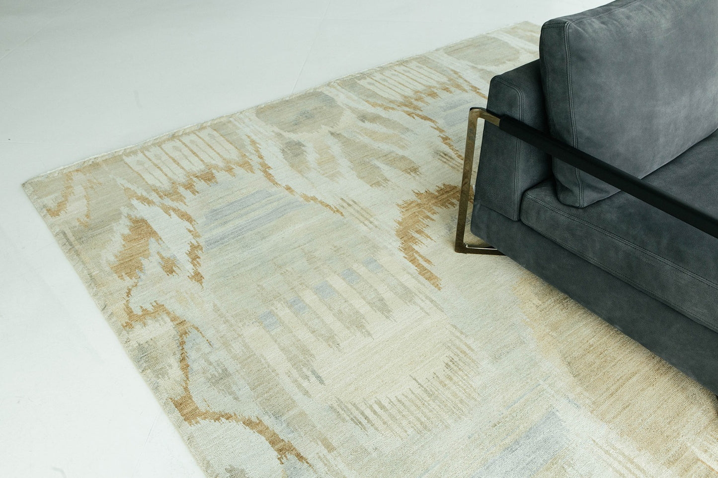 Ikat Design Rug Chayon