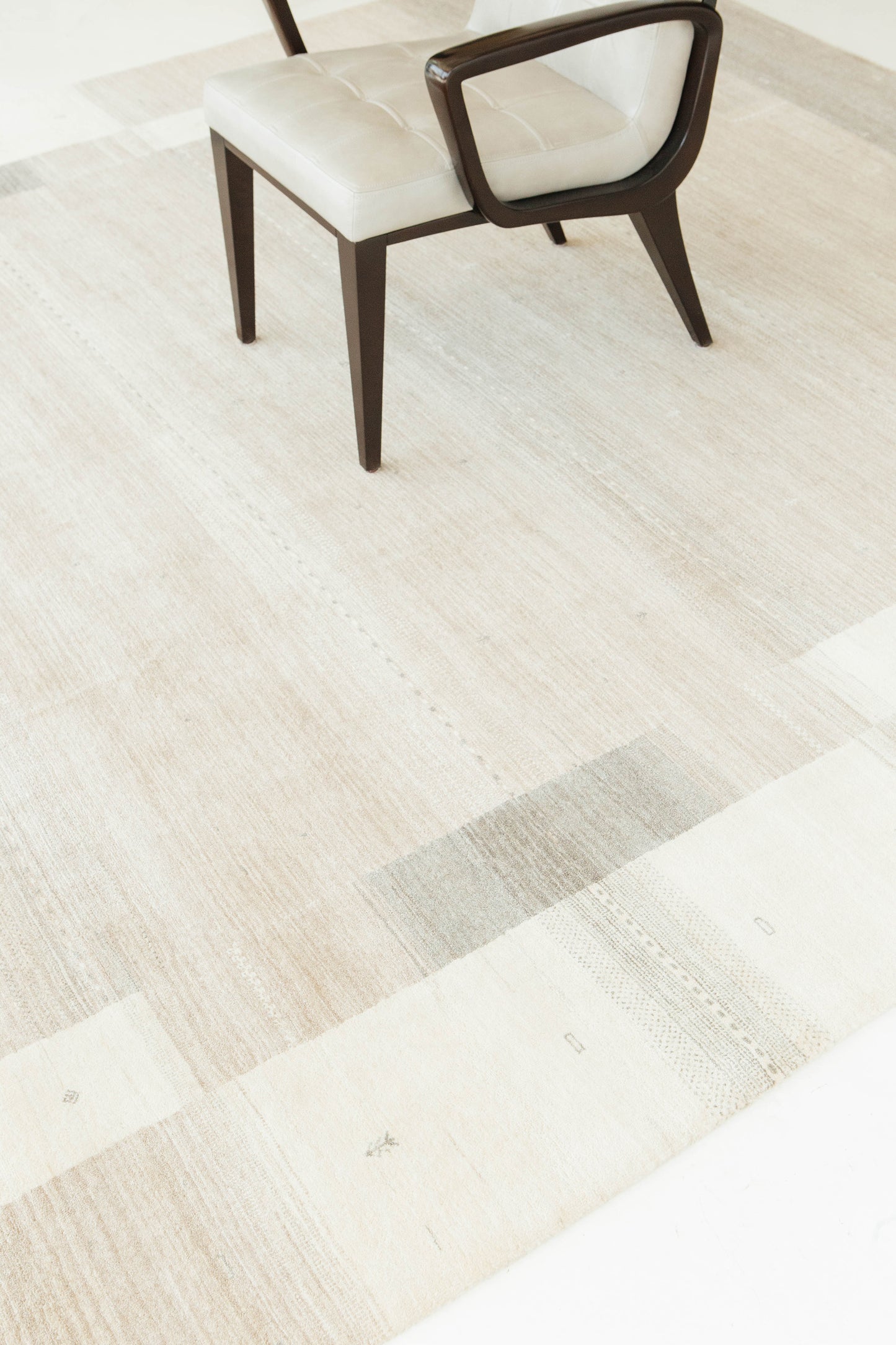 Modern Design Naturale Collection Rug Mente