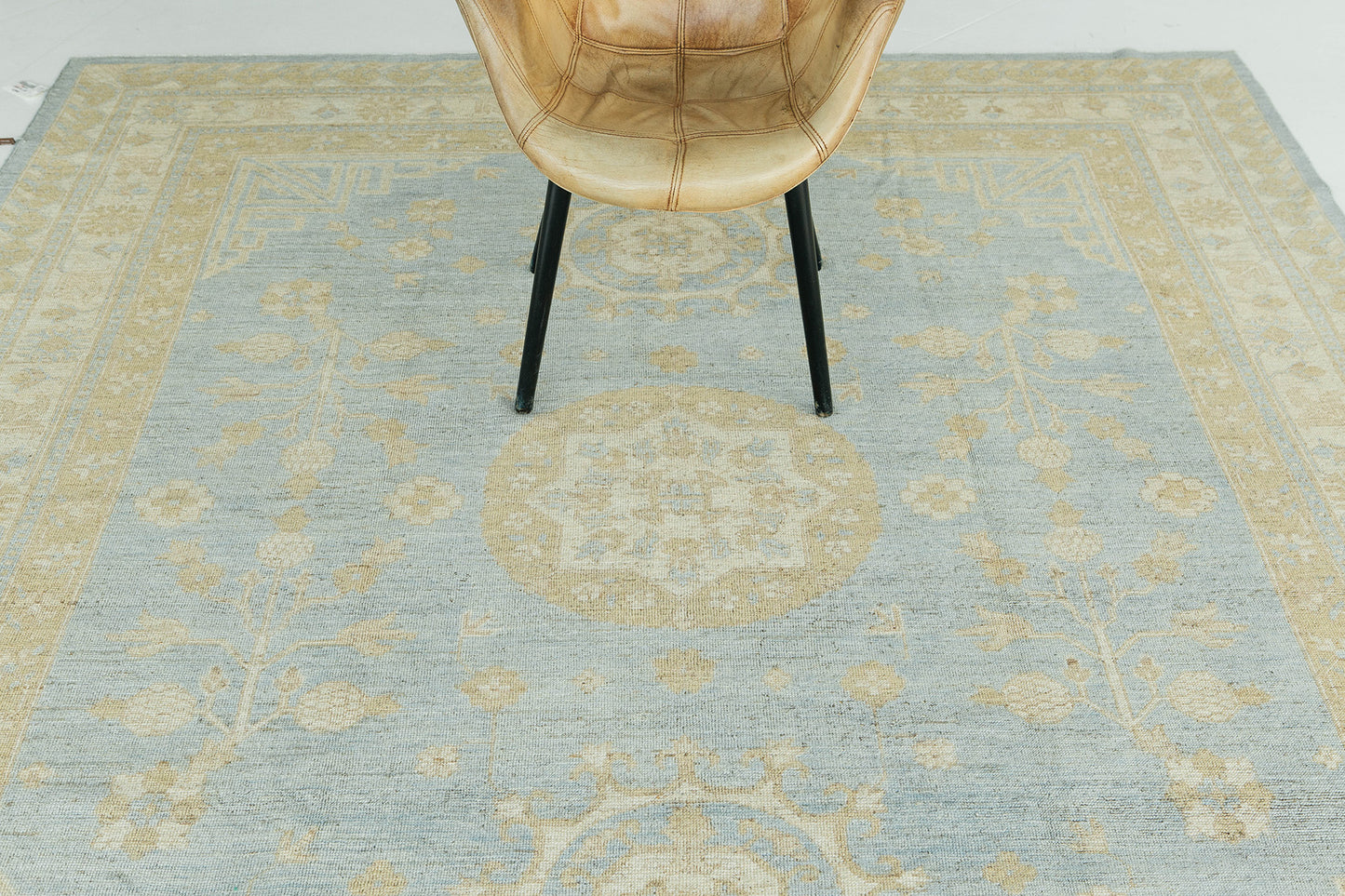 Vintage Style Khotan Design Rug D5386