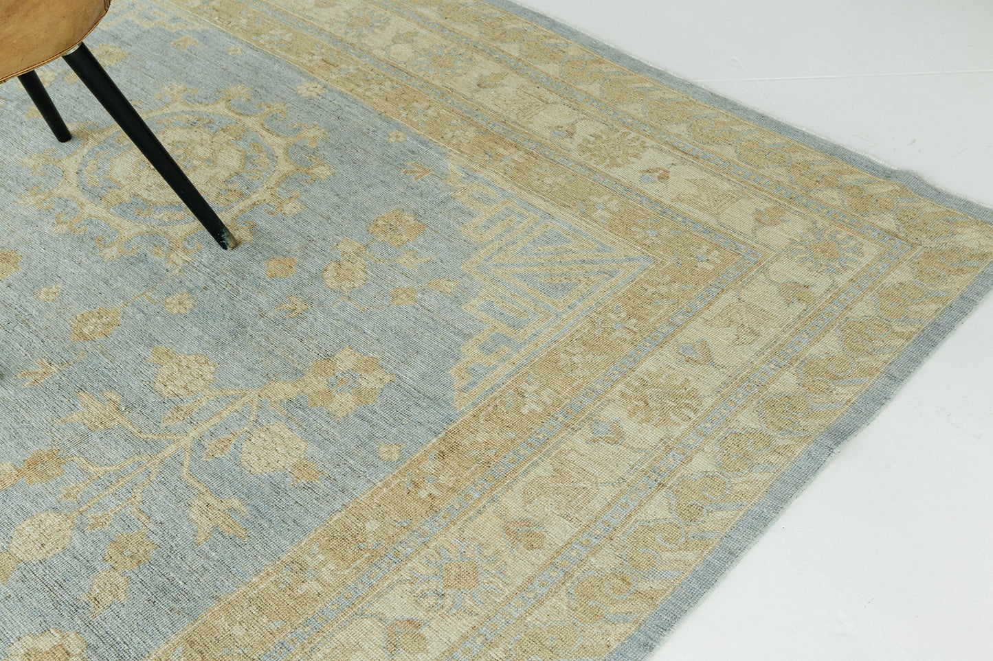 Vintage Style Khotan Design Rug D5386