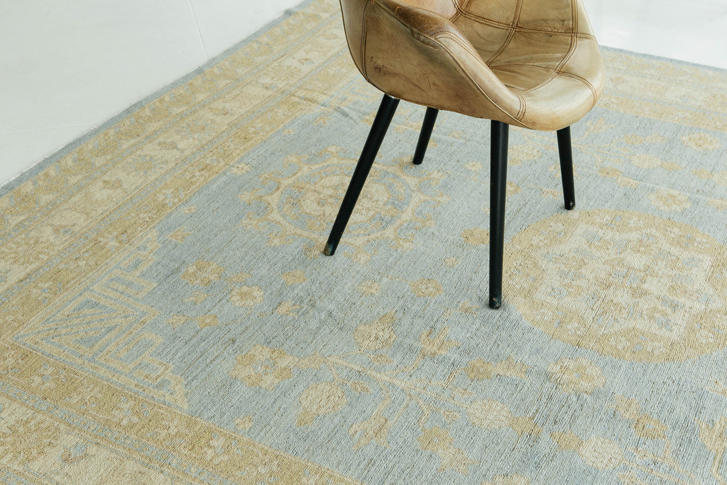 Vintage Style Khotan Design Rug D5386