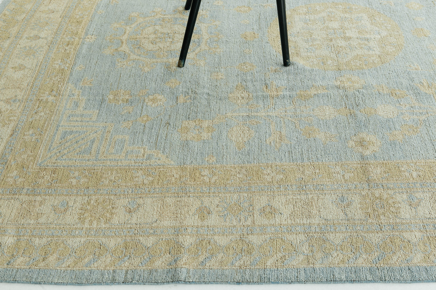 Vintage Style Khotan Design Rug D5386