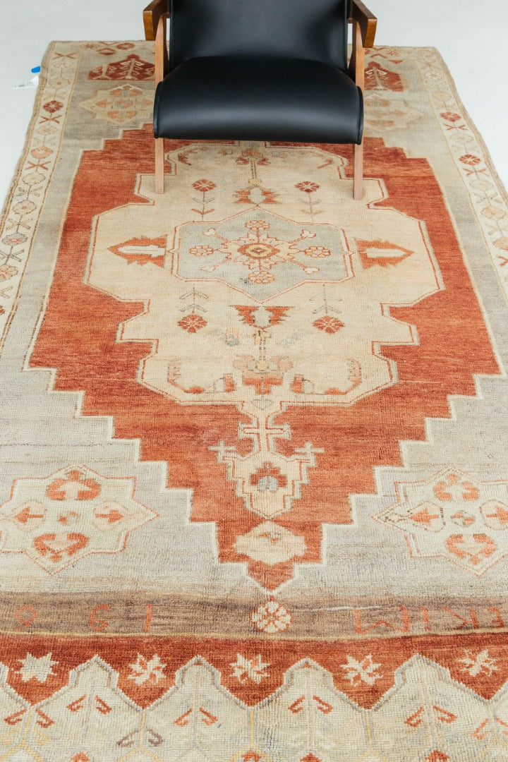 Vintage Turkish Anatolian Rug