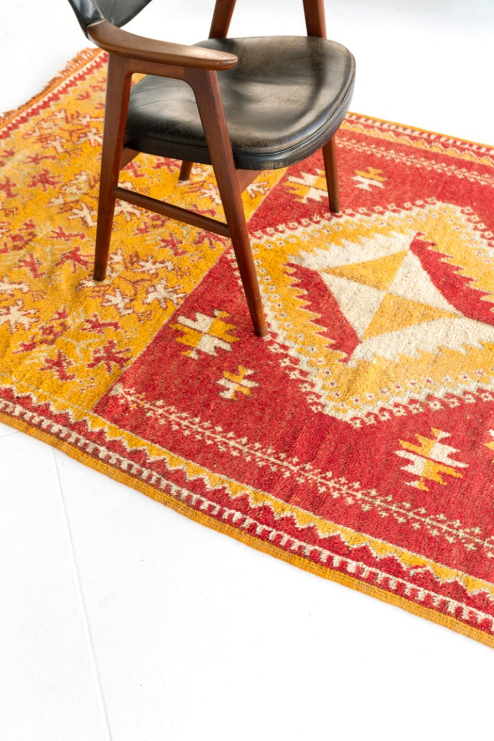 Modern Rug Image 13686 Vintage Moroccan Rug High Atlas Tribe