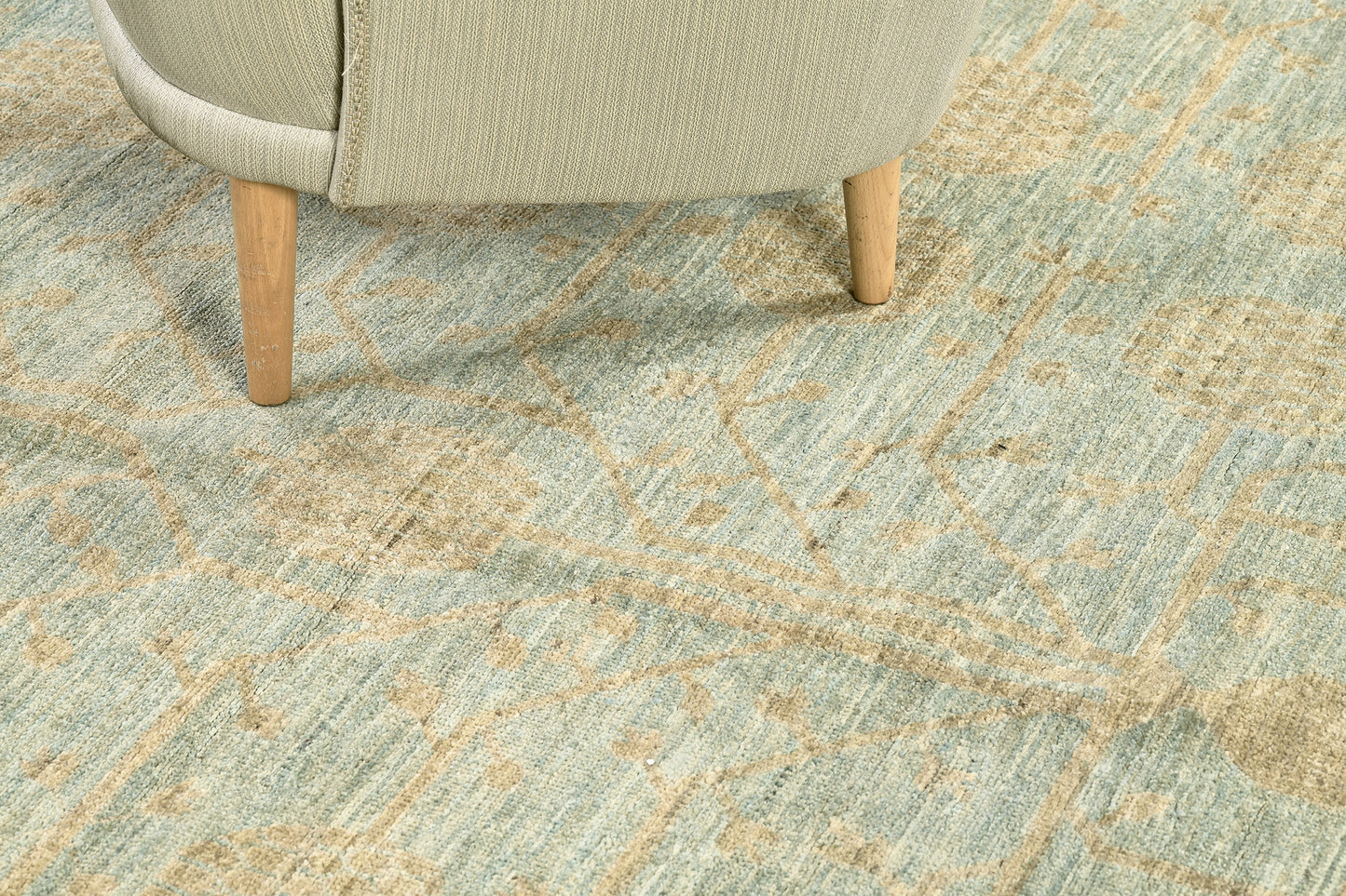 Vintage Style Safira Collection Khotan Revival Rug