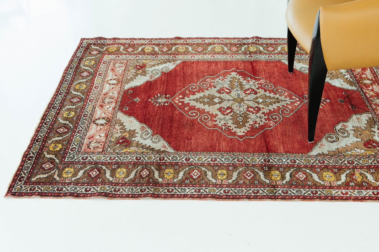 Vintage Turkish Anatolian Rug
