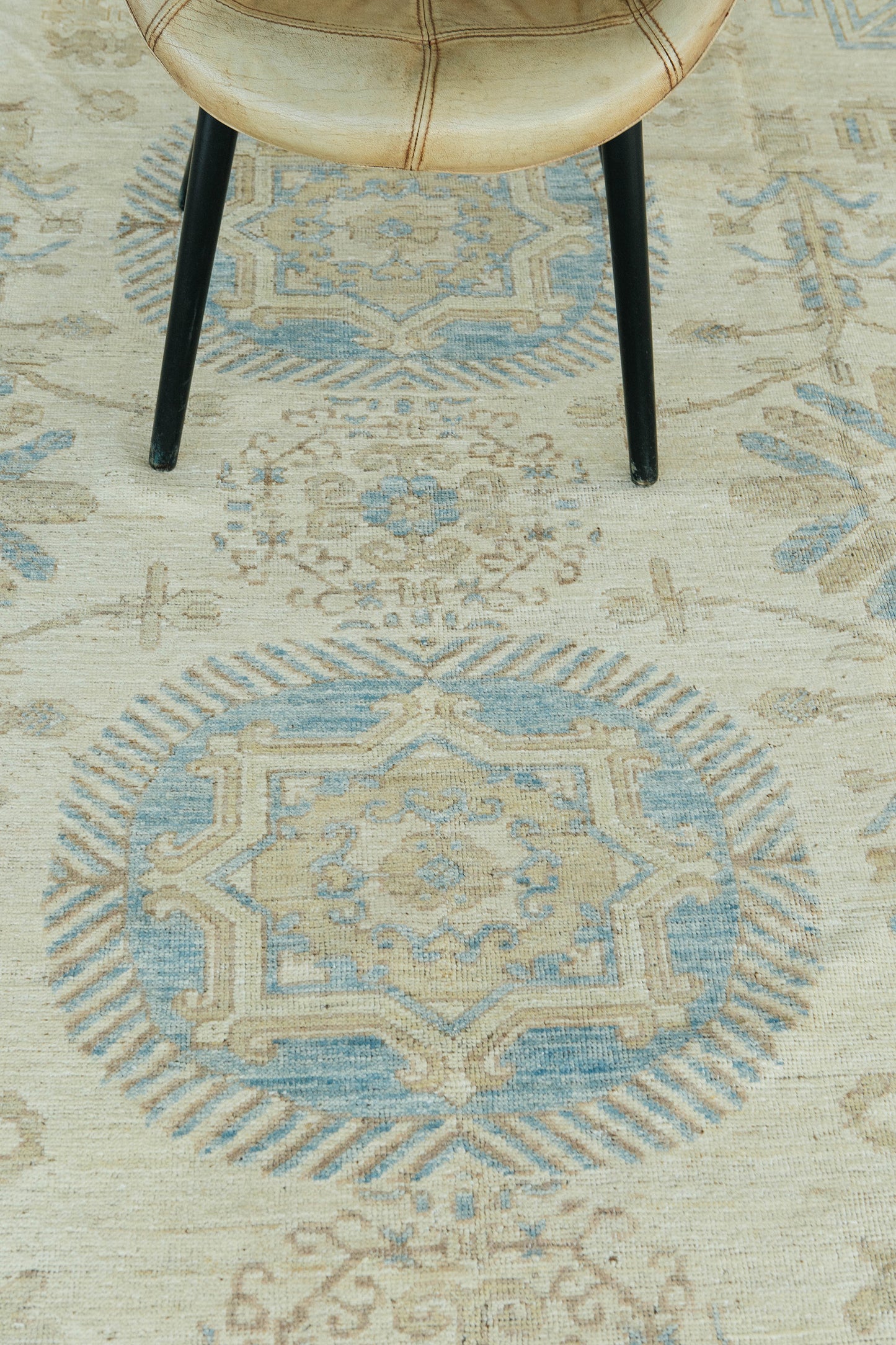 Vintage Style Khotan Design Rug D5583