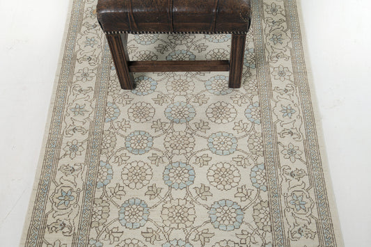 Vintage Style Varamin Design Rug D5169
