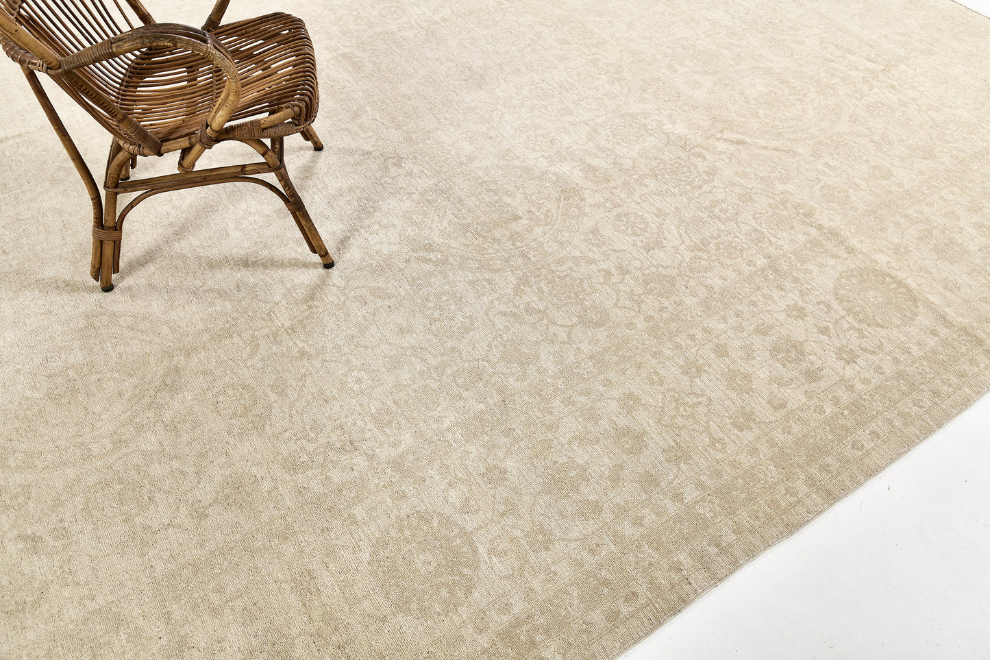 Vintage Style Sultanabad Rapture Collection Rug