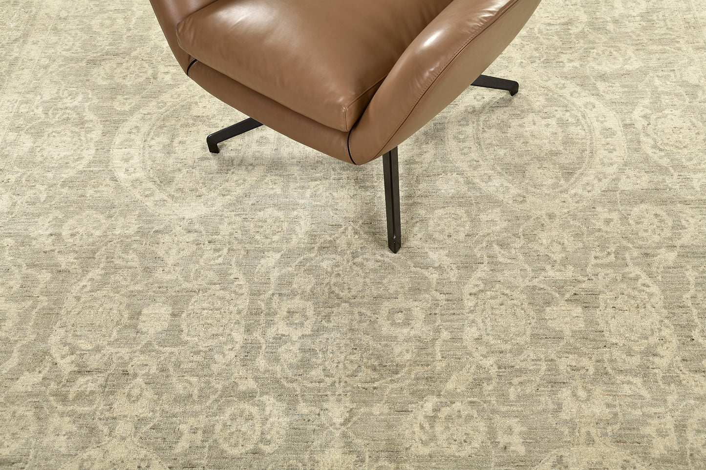 Vintage Style Sultanabad Revival Rug
