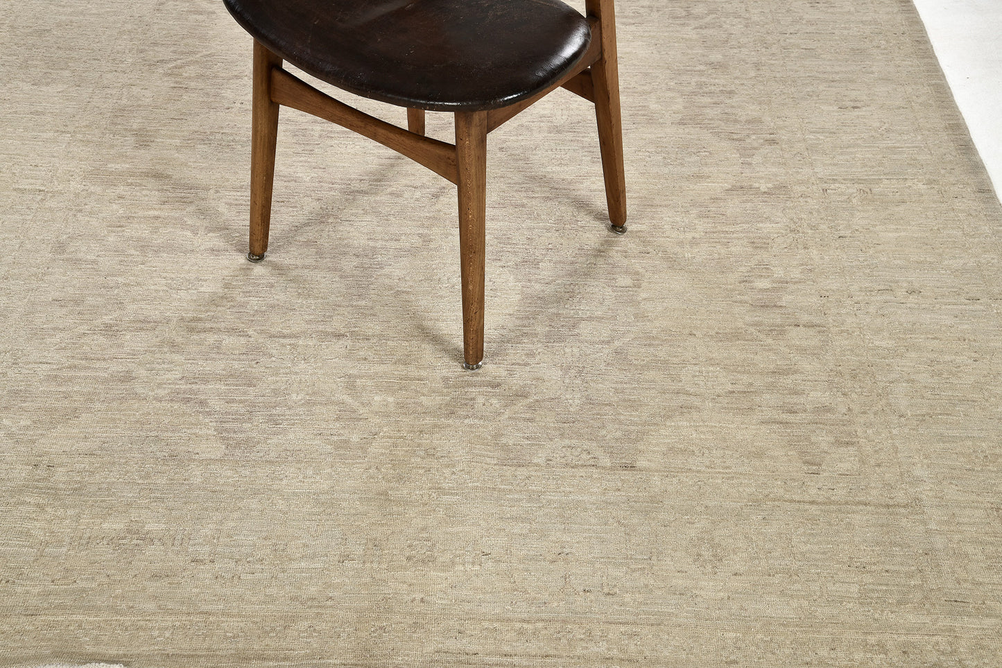 Vintage Style Rapture Collection Tabriz Design Rug