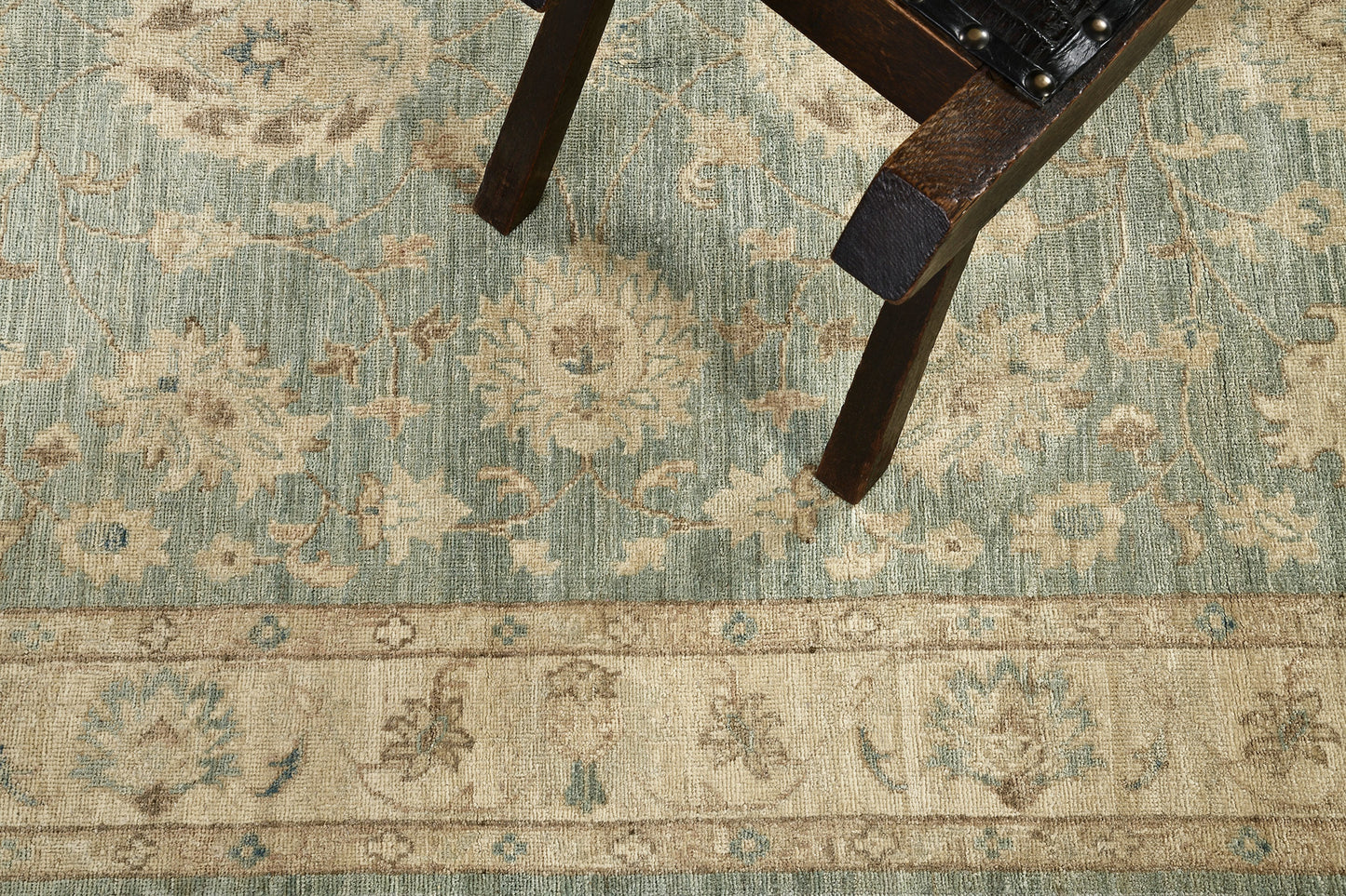 Vintage Style Rapture Collection Sultanabad Design Rug