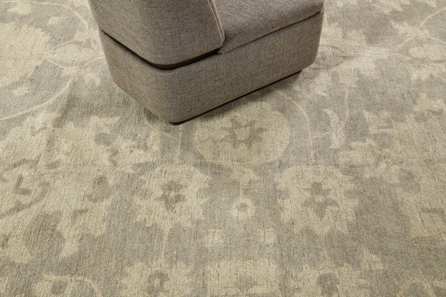 Vintage Style Sultanabad Revival Rug