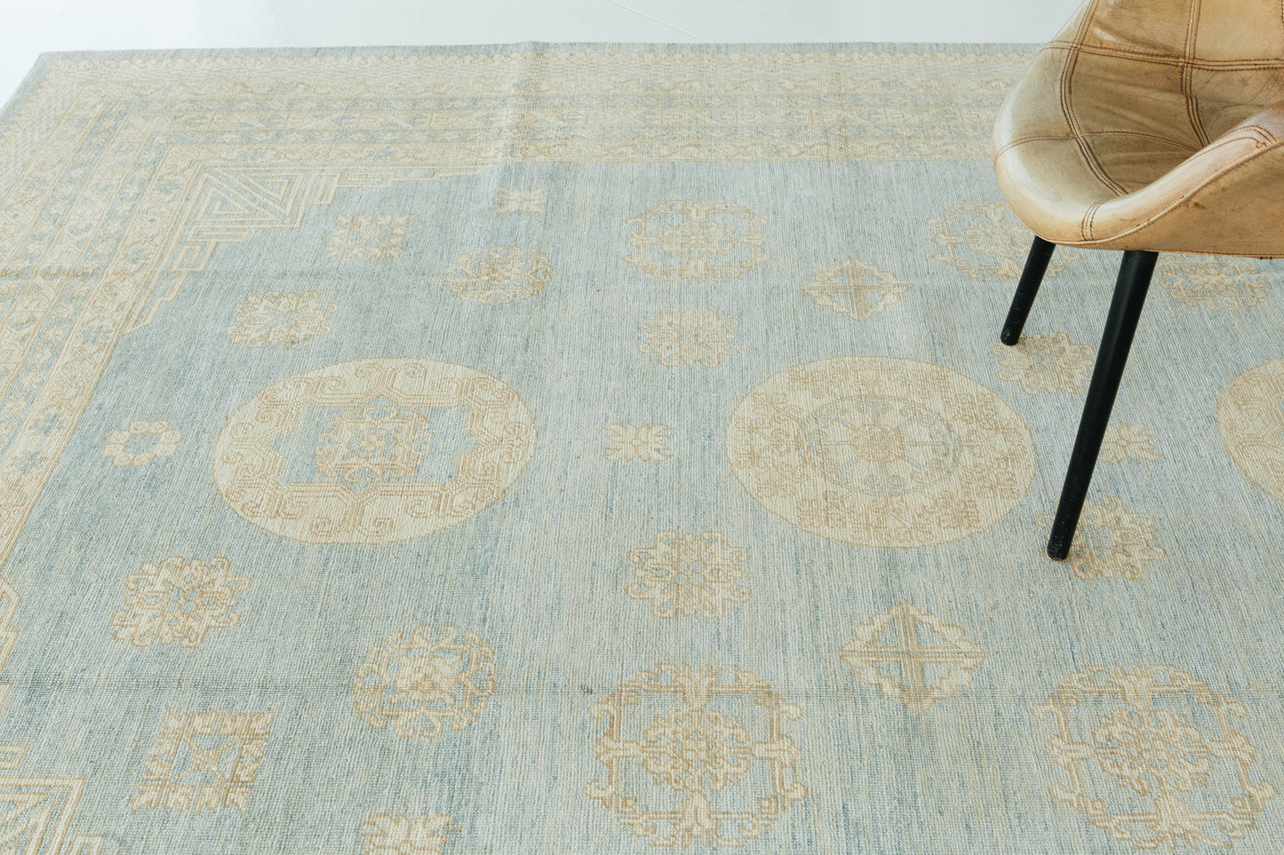 Vintage Style Safira Collection Khotan Design Rug