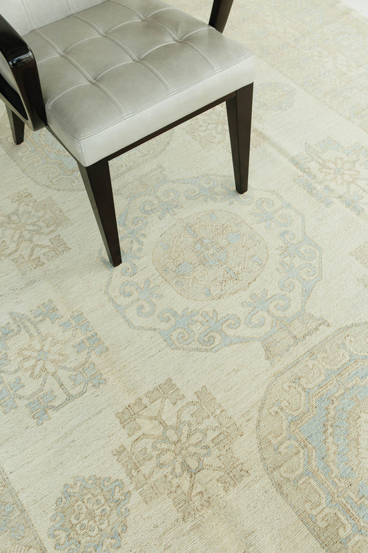 Vintage Style Safira Collection Khotan Design Rug