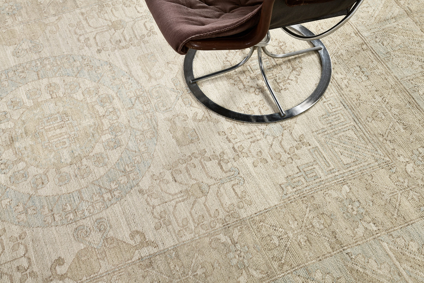 Vintage Style Safira Collection Khotan Design Rug