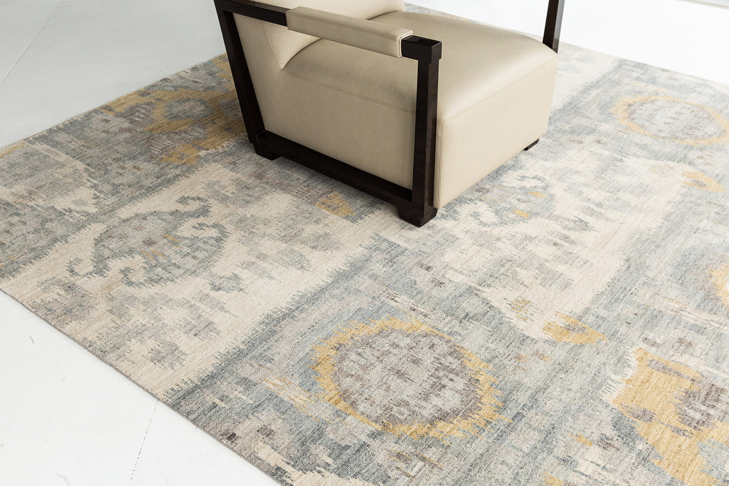 Ikat Design Rug Pardah