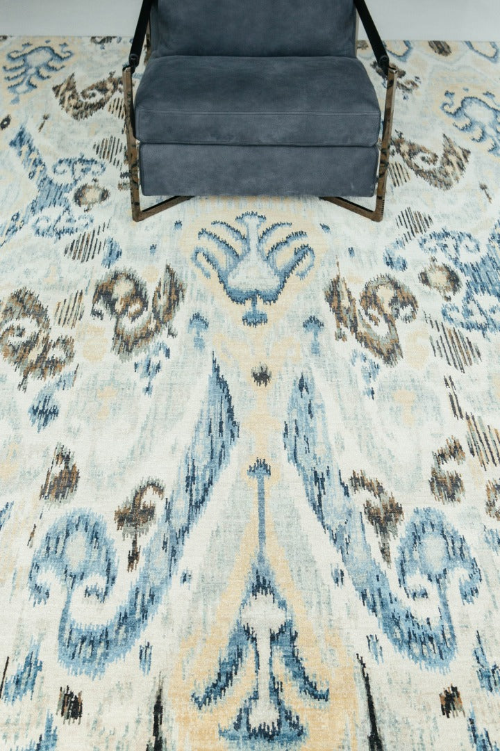 Ikat Design Rug Tiraz