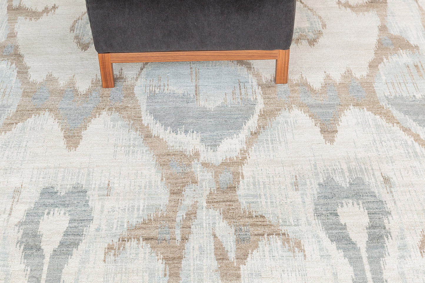 Ikat Design Rug Berja