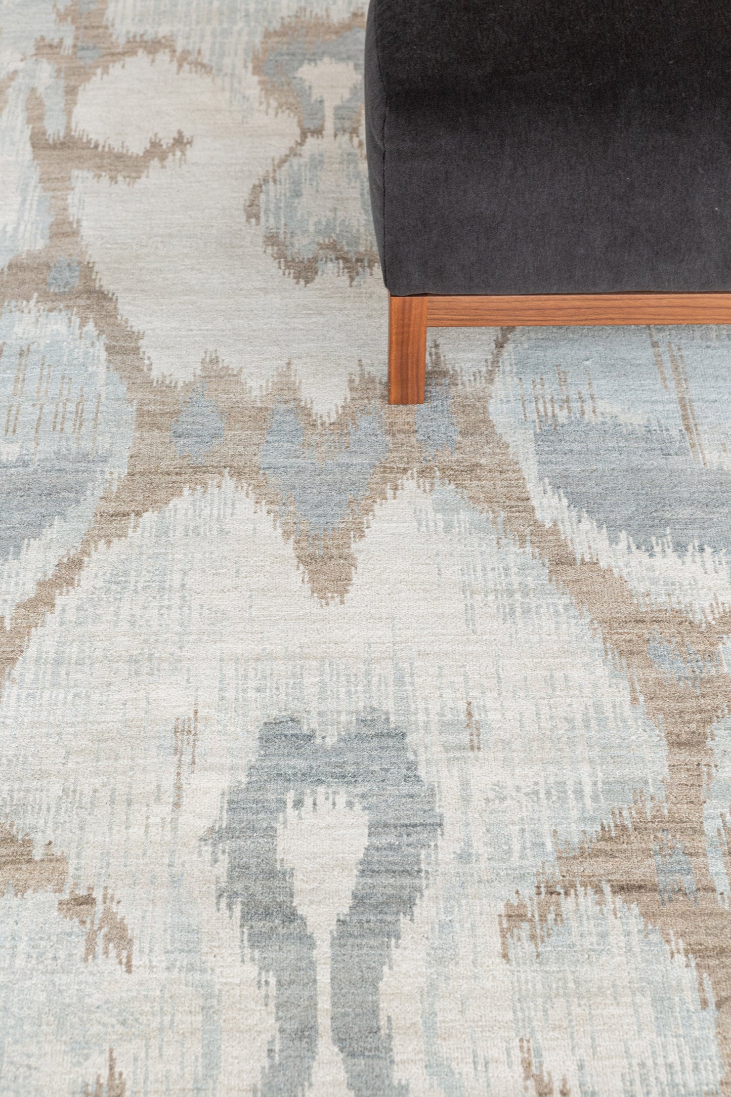 Ikat Design Rug Berja