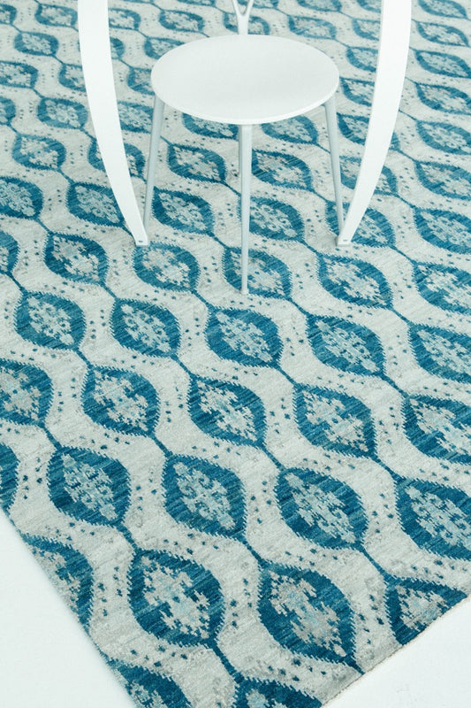 Transitional Design M Collection Dantelle