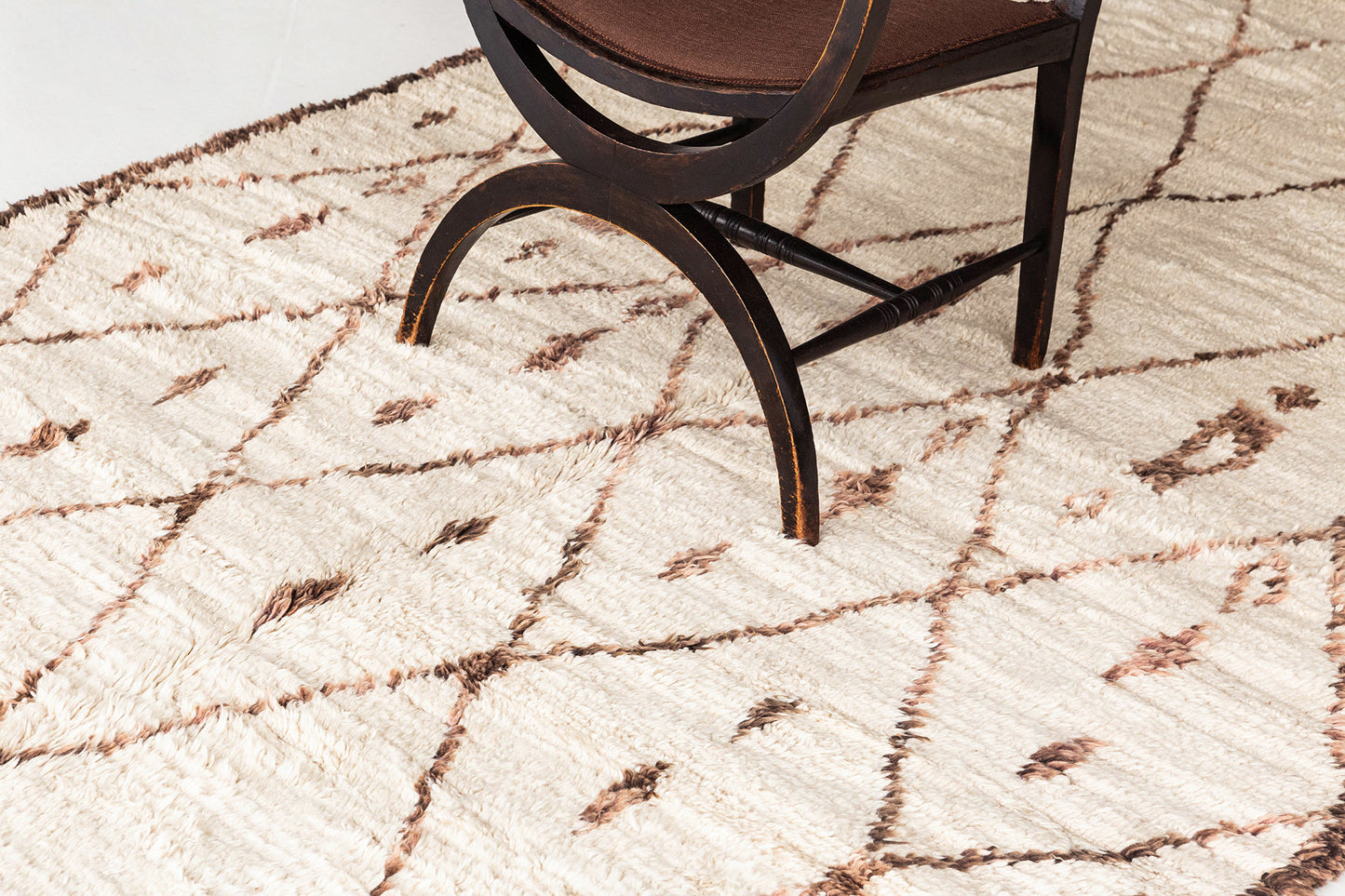 Modern Rug Image 13434 Vintage Moroccan High Atlas Tribe Rug