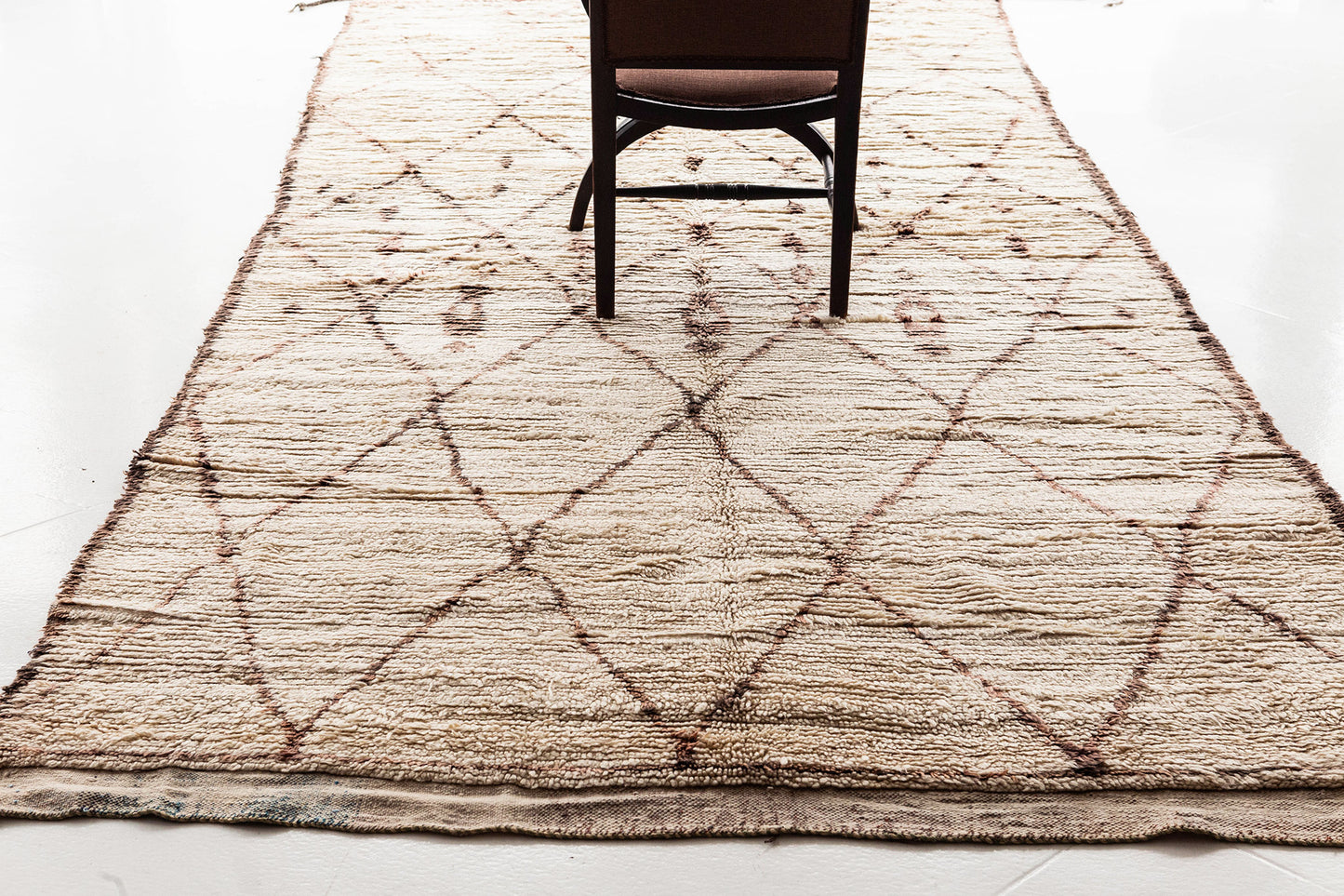 Modern Rug Image 13435 Vintage Moroccan High Atlas Tribe Rug