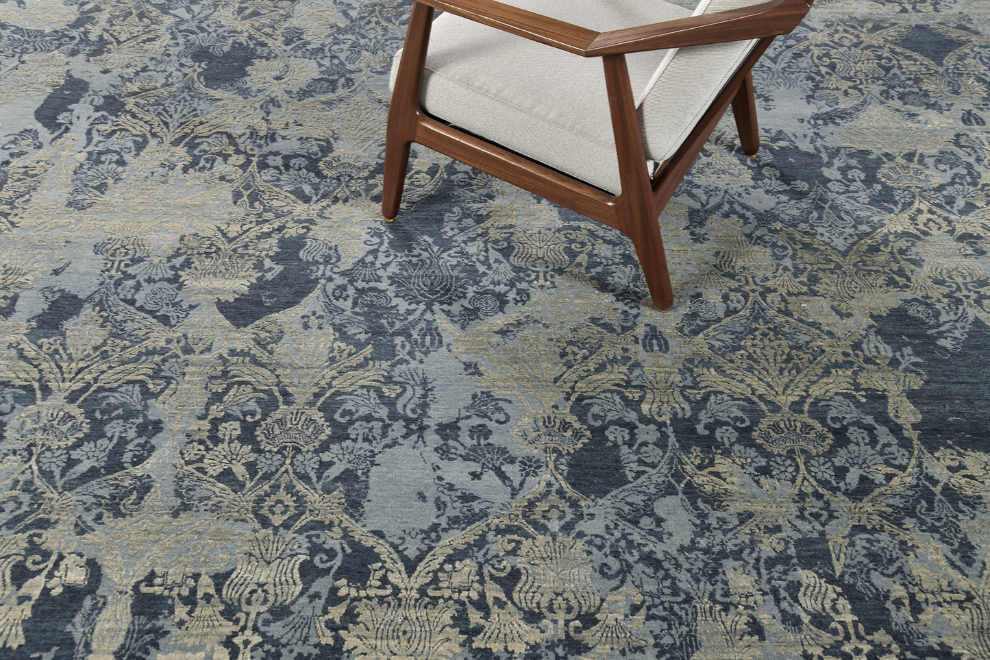 Transitional Design Rug Allure Ersilia