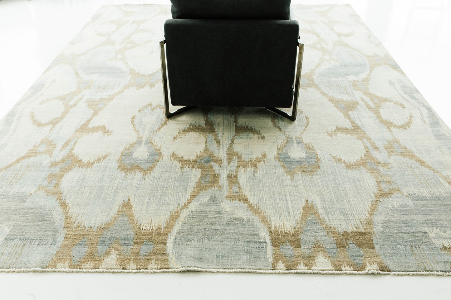 Ikat Design Rug Berja