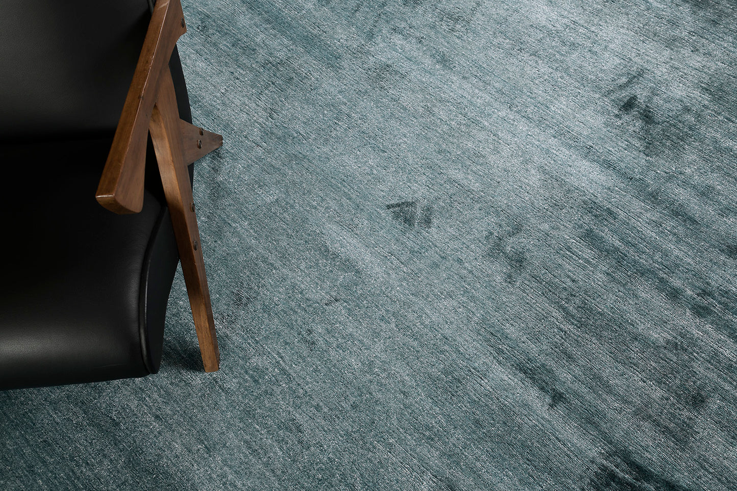 Modern Rug Image 10504 Solid Design Bamboo Silk Rug Dara