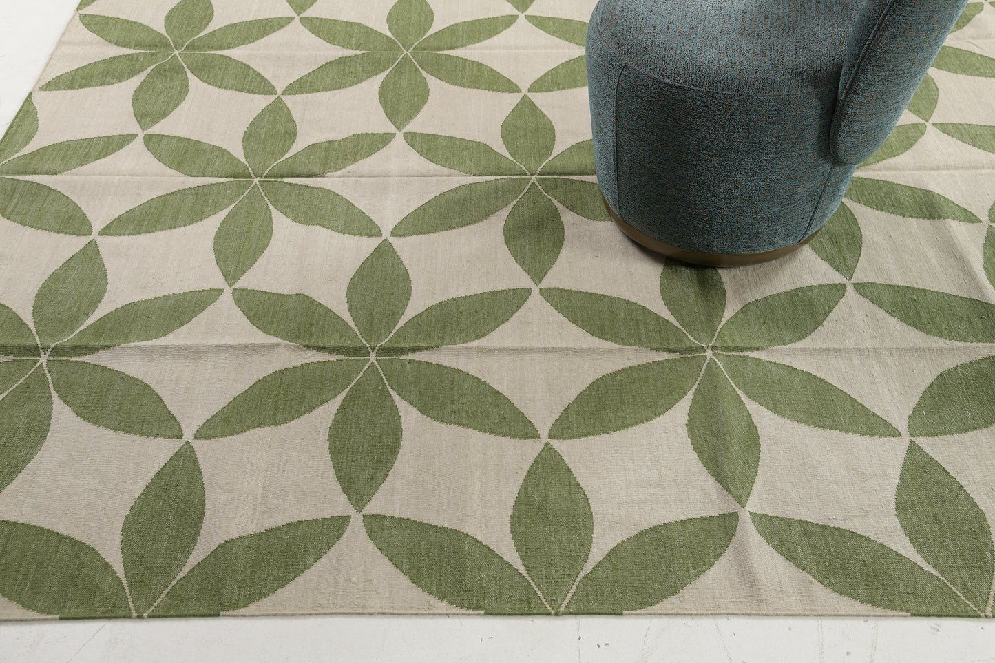 Contemporary Flat-Weave Rug Cielo Collection